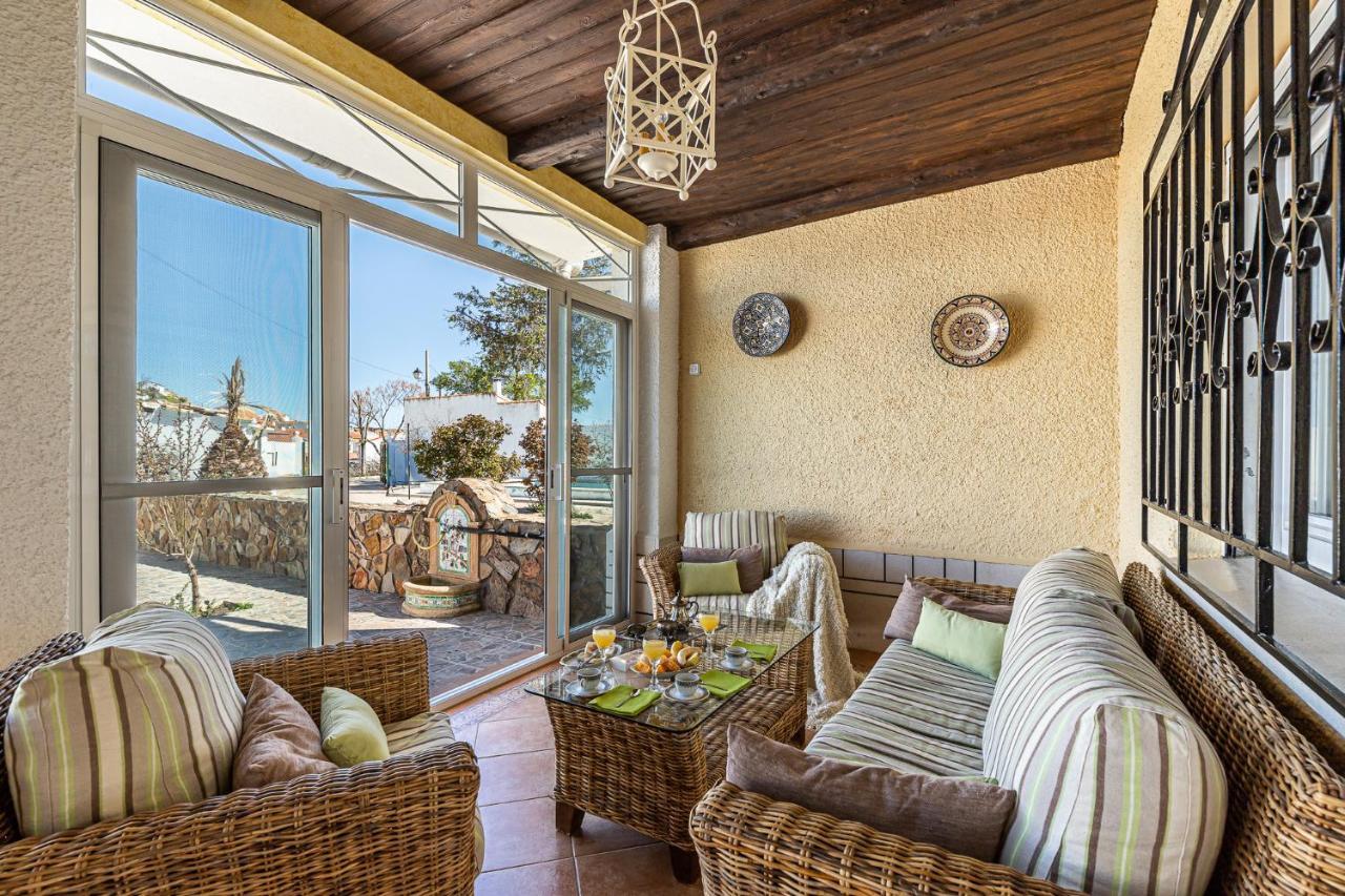 Waou Deluxe Cottage Titulcia Exteriér fotografie