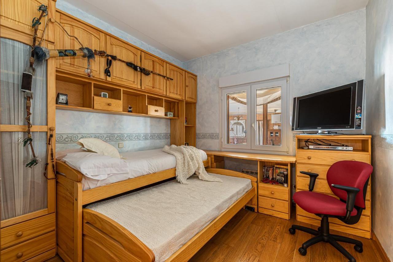 Waou Deluxe Cottage Titulcia Exteriér fotografie