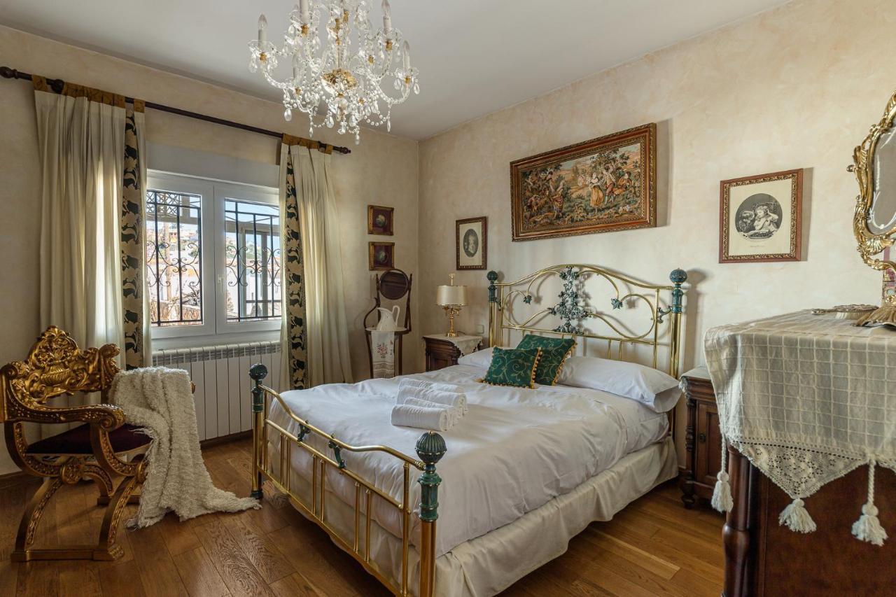 Waou Deluxe Cottage Titulcia Exteriér fotografie